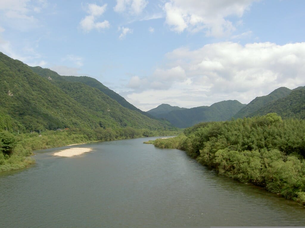 雄大なる自然。島根桜江