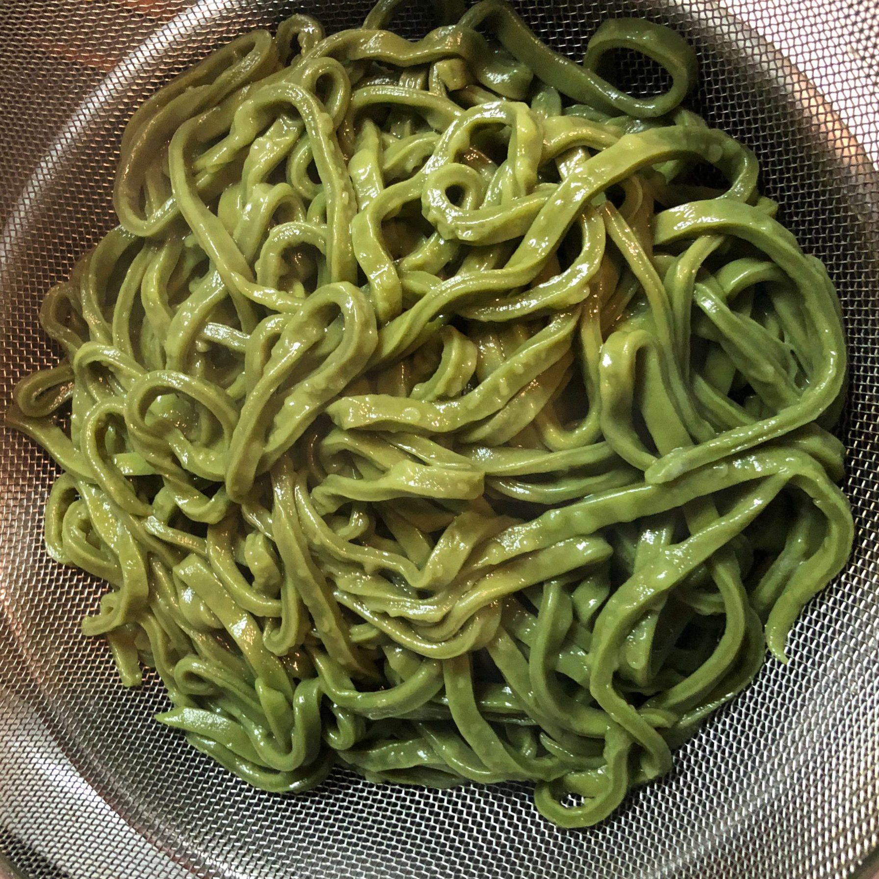 茹で上がったうどん